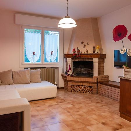 Al Casale B&B Casalserugo Kültér fotó